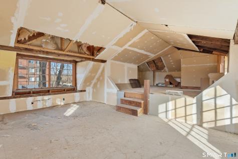 104 Silver Lane East Hartford CT 06118