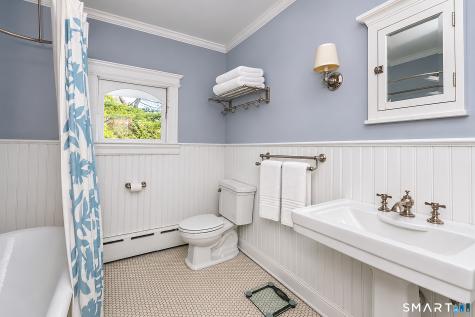 3 South Main Street Sharon CT 06069