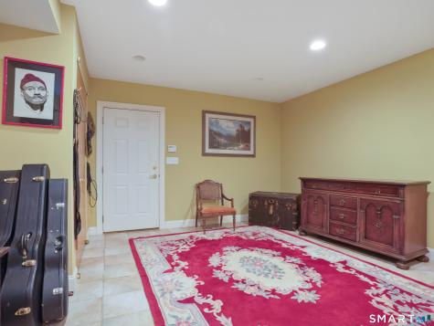 12 Fox Run Drive Easton CT 06612