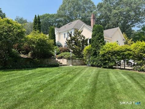 12 Fox Run Drive Easton CT 06612