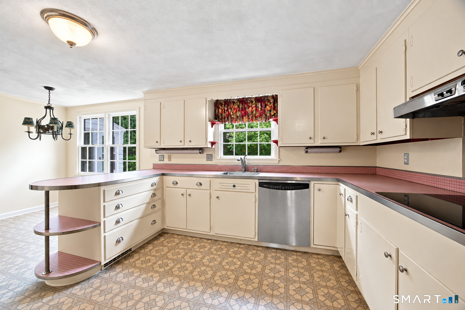 16 Oakhurst Road Simsbury CT 06070