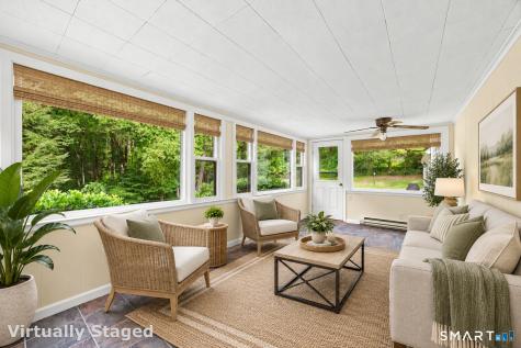 16 Oakhurst Road Simsbury CT 06070