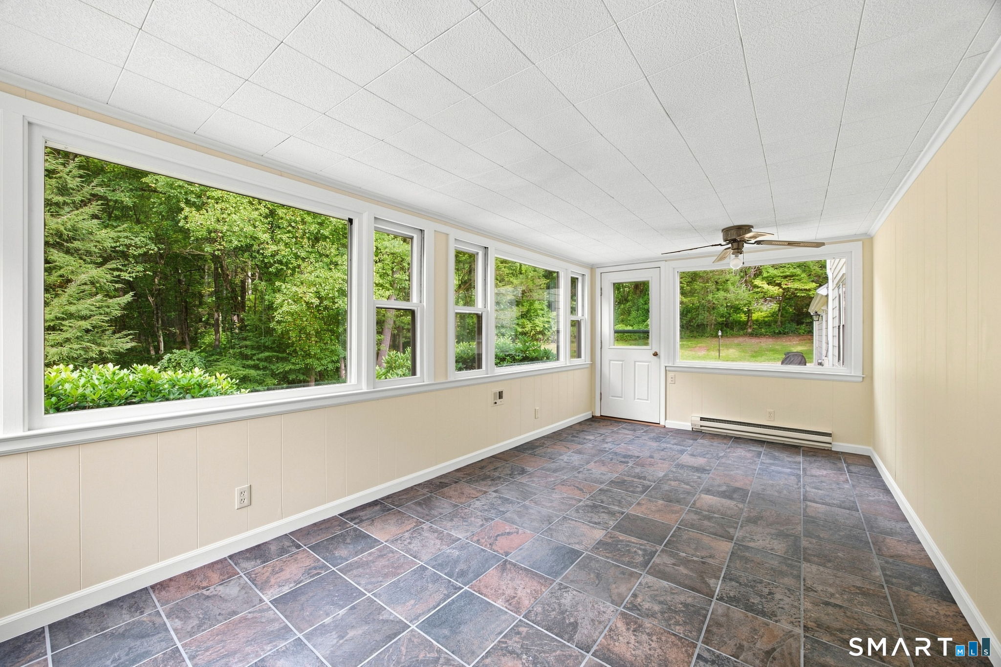 16 Oakhurst Road Simsbury CT 06070