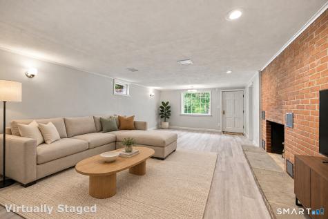 16 Oakhurst Road Simsbury CT 06070