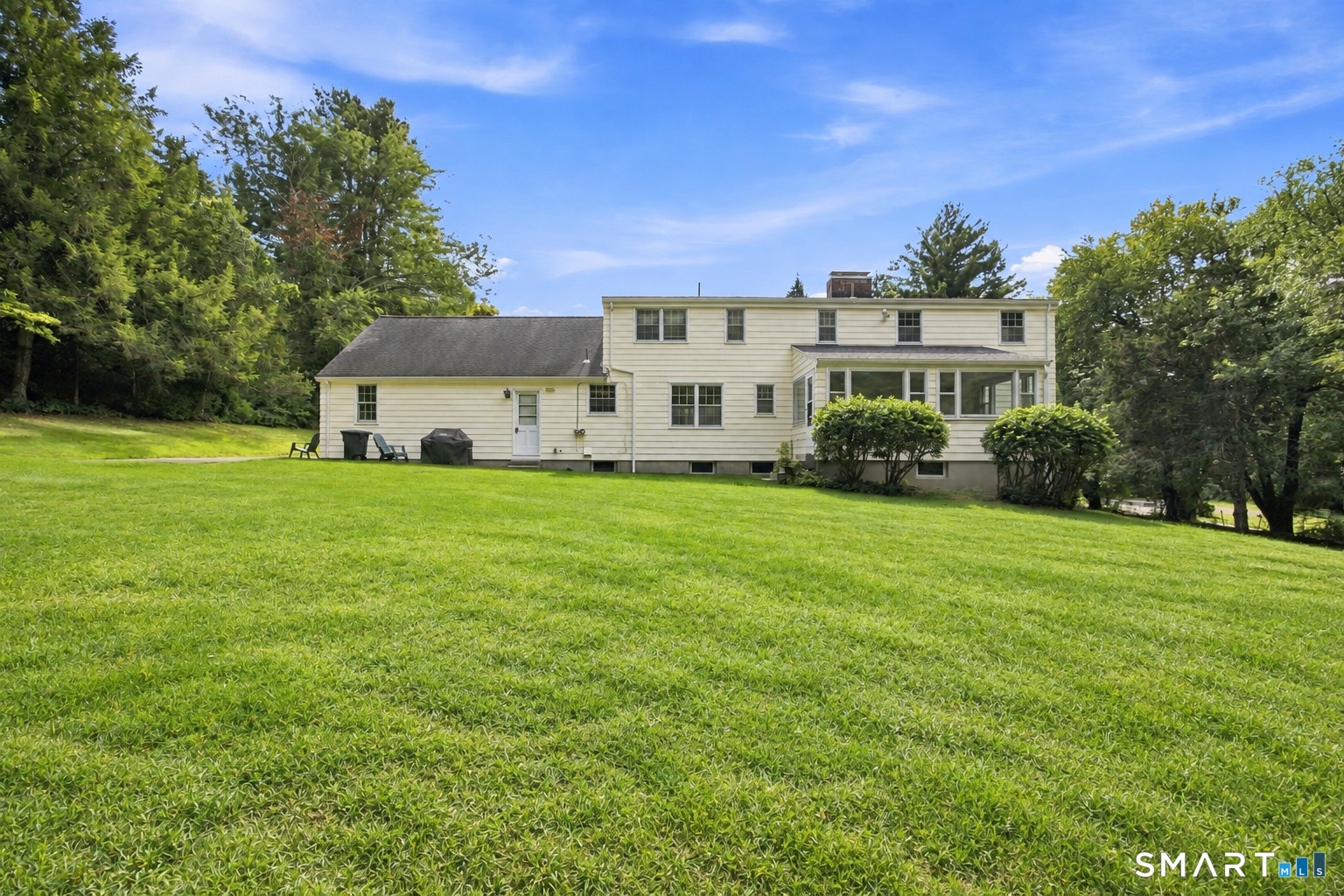 16 Oakhurst Road Simsbury CT 06070