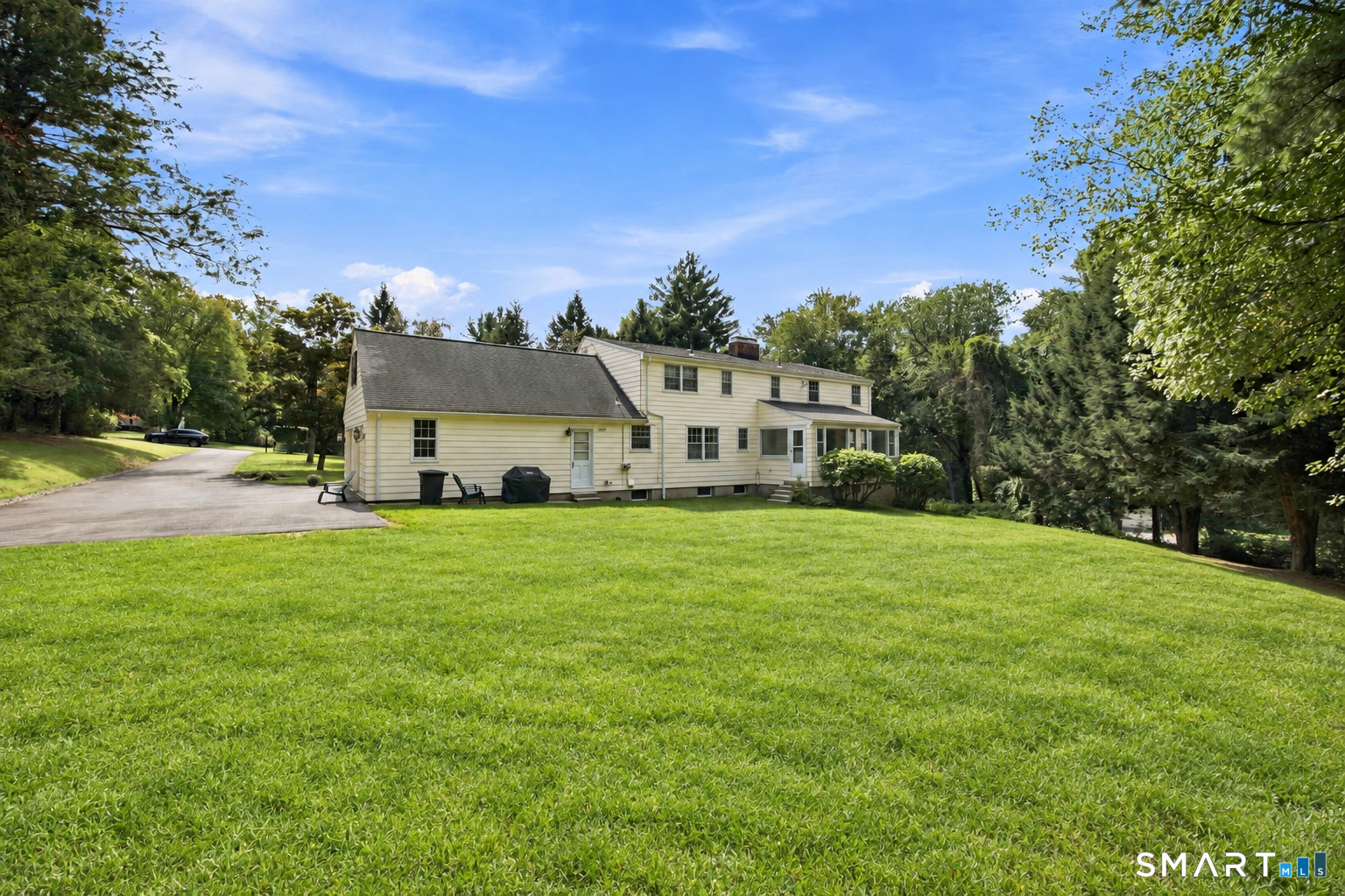 16 Oakhurst Road Simsbury CT 06070