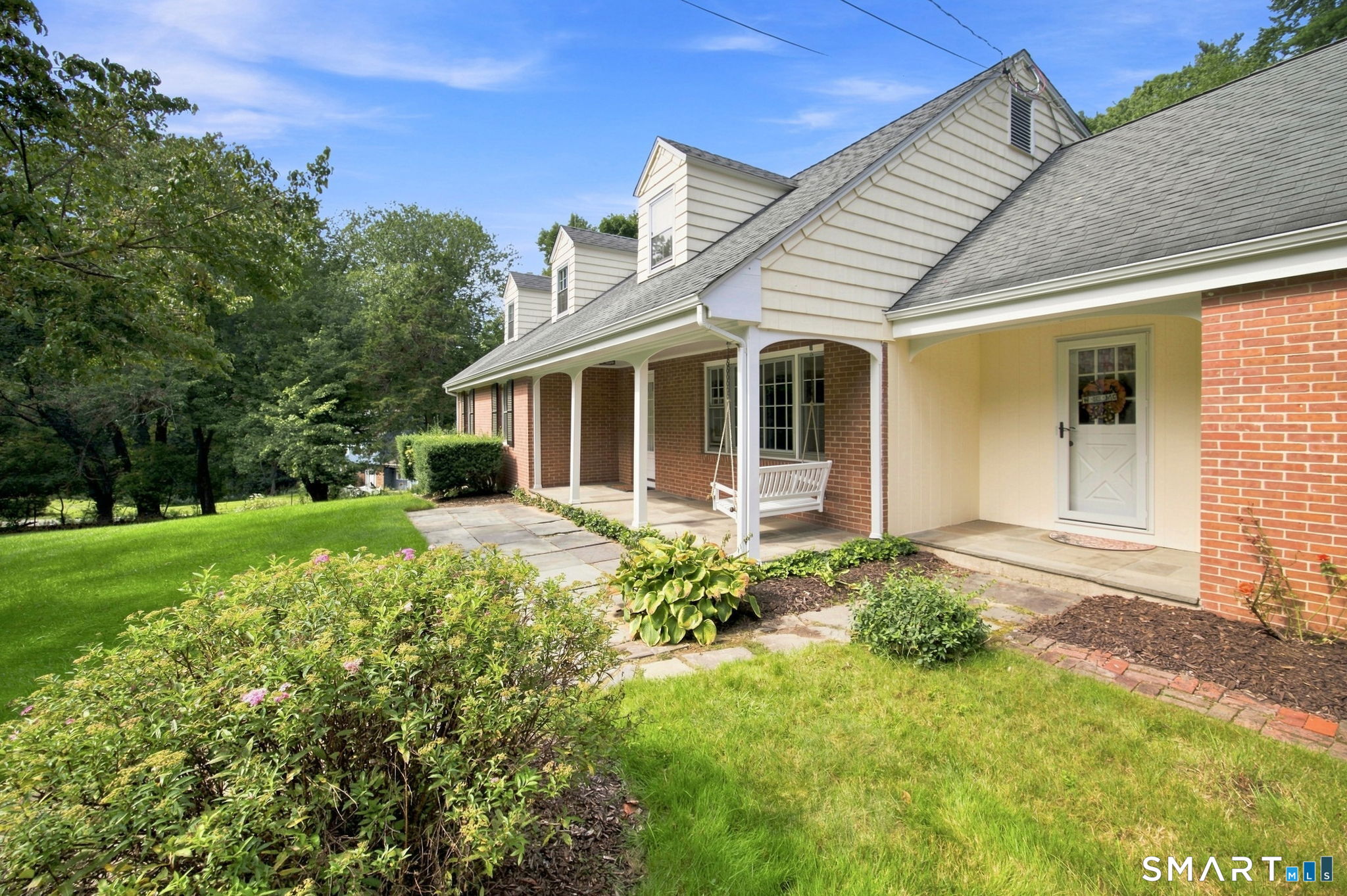 16 Oakhurst Road Simsbury CT 06070