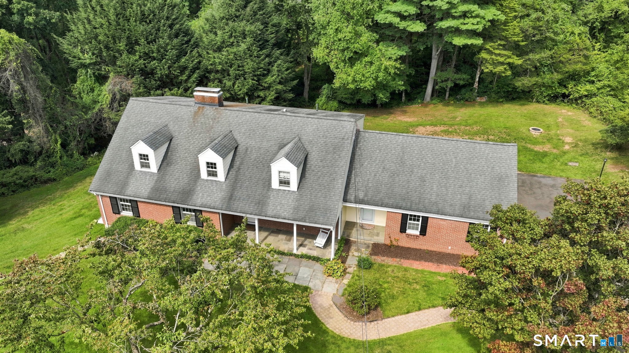 16 Oakhurst Road Simsbury CT 06070