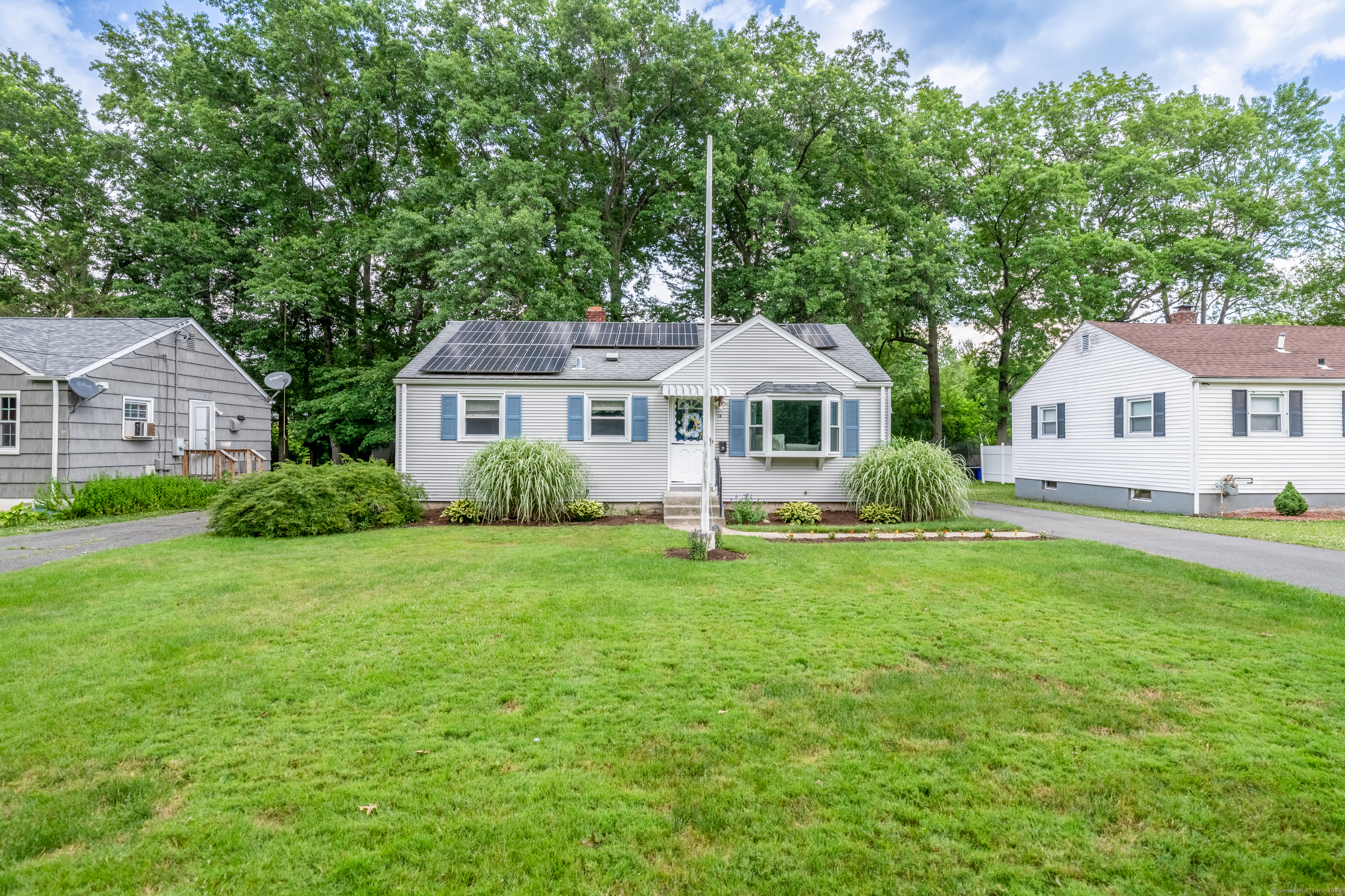 14 Goodwin Park Road Wethersfield CT 06109