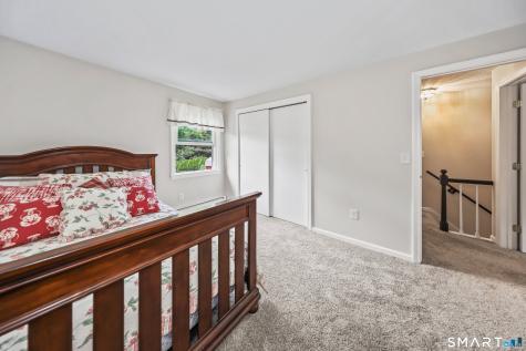 2 Meadowside Drive Farmington CT 06085