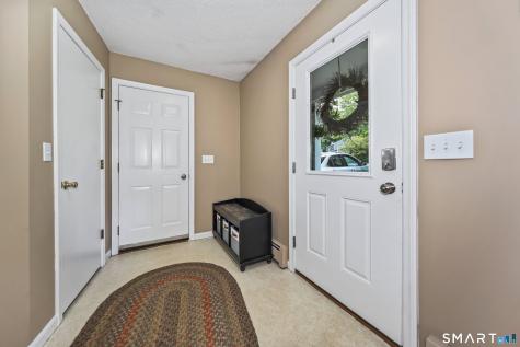 2 Meadowside Drive Farmington CT 06085