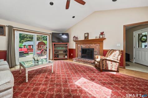 2 Meadowside Drive Farmington CT 06085