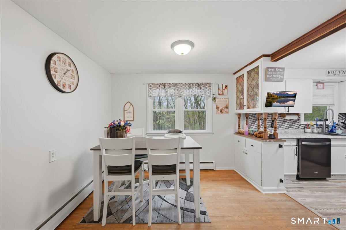 33 Lauren Lane Norwich CT 06360