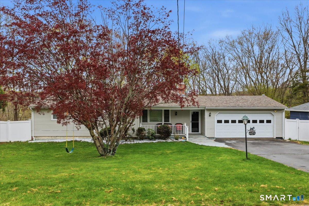 33 Lauren Lane Norwich CT 06360