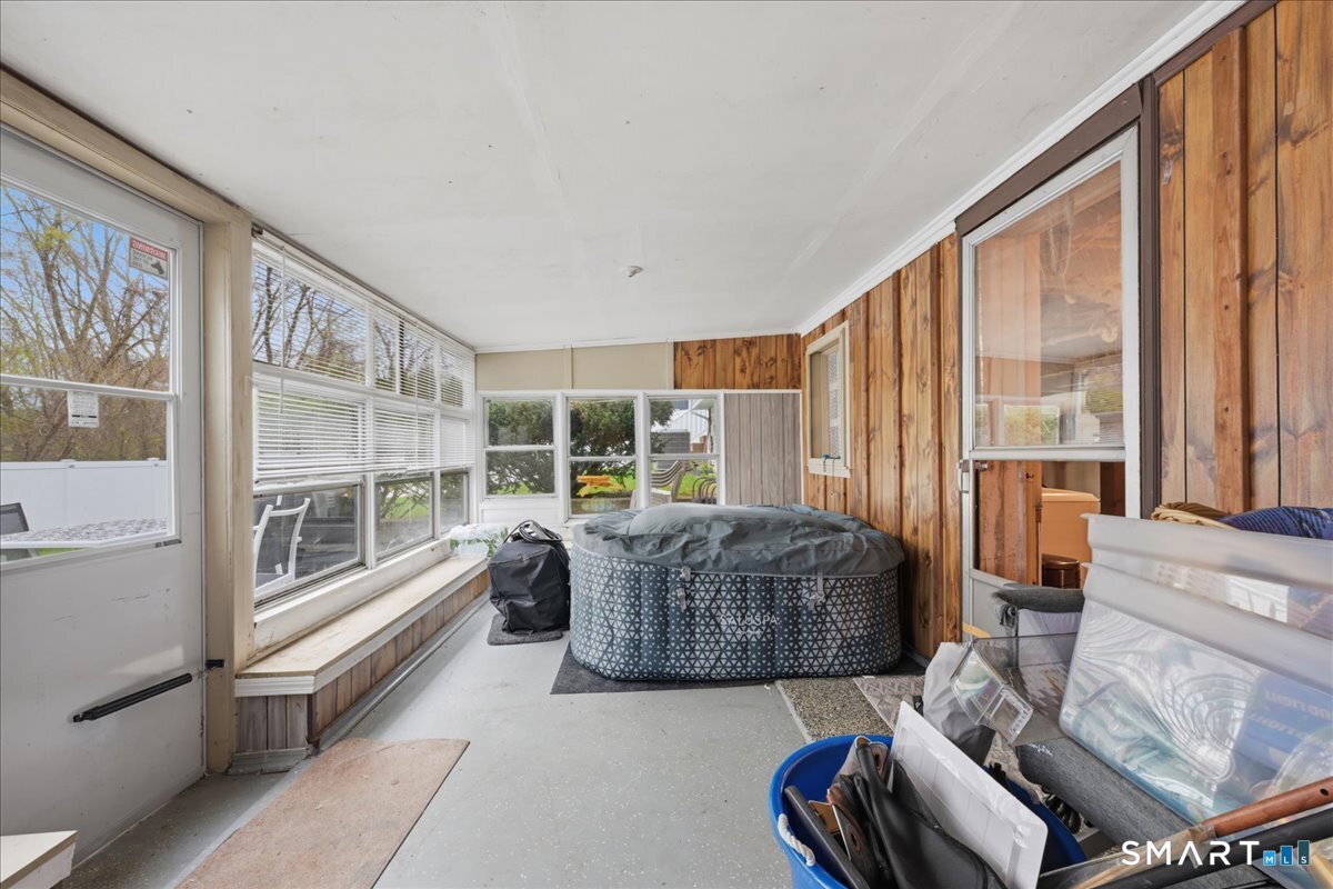 33 Lauren Lane Norwich CT 06360