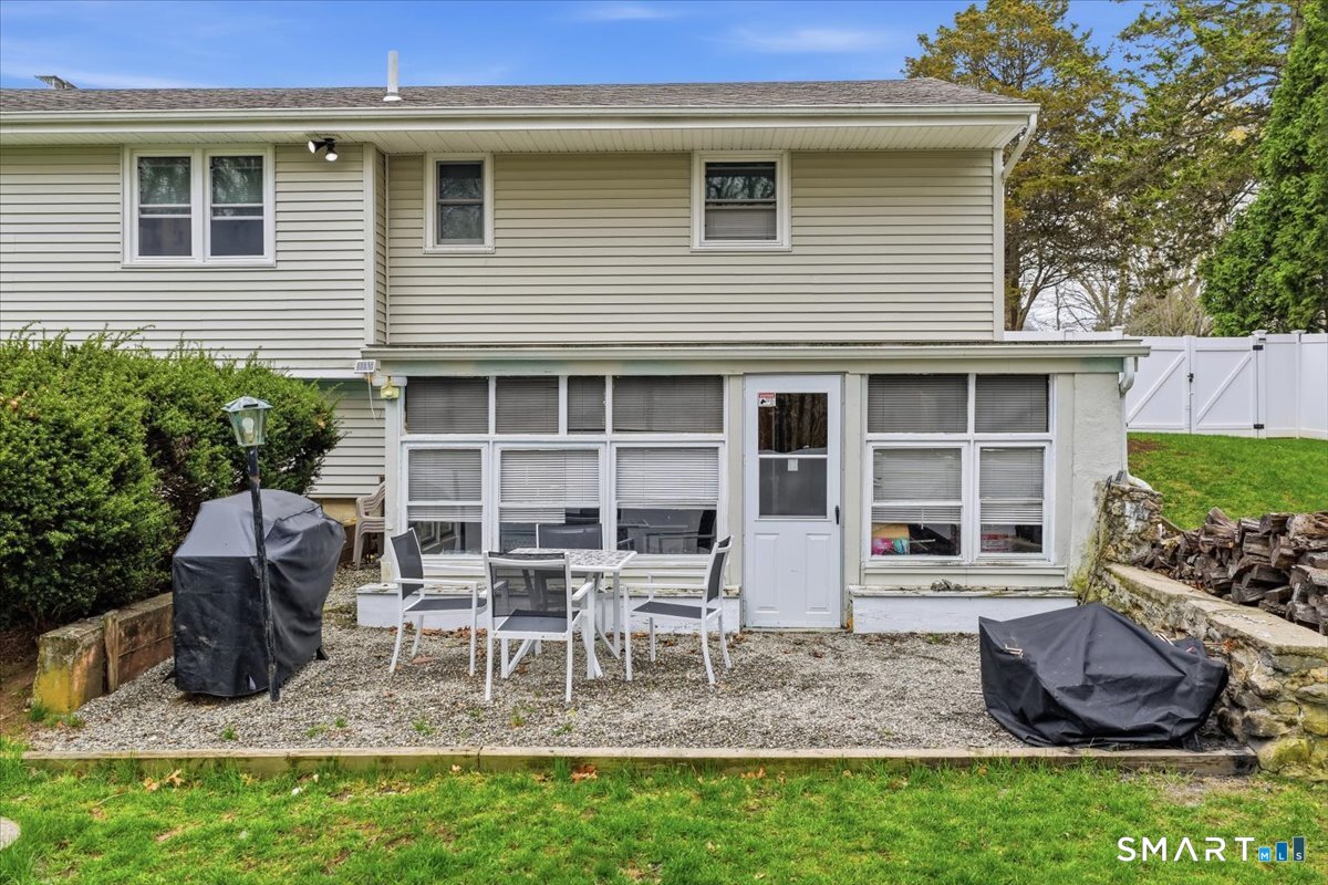 33 Lauren Lane Norwich CT 06360