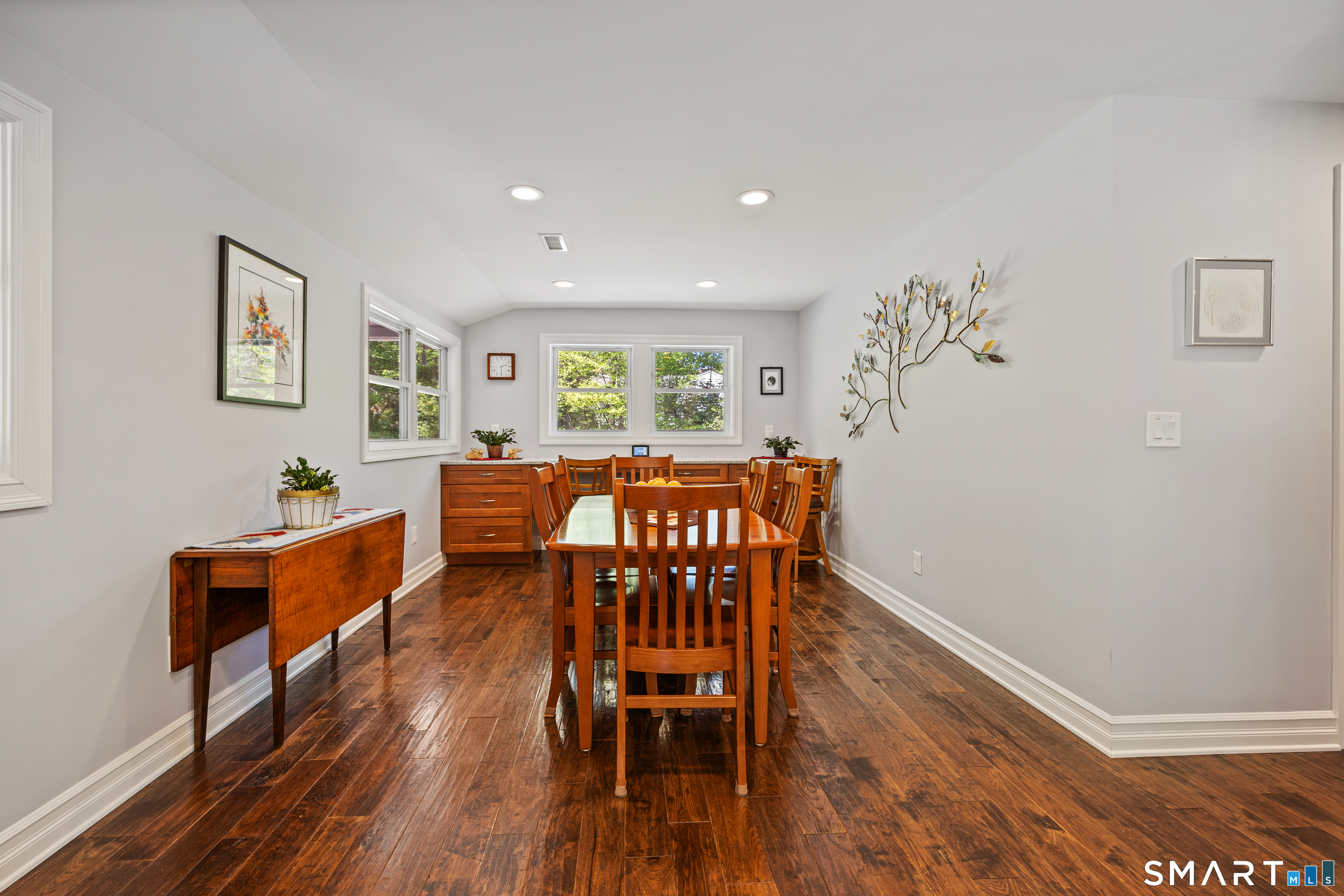 202 Hill Street Hamden CT 06514