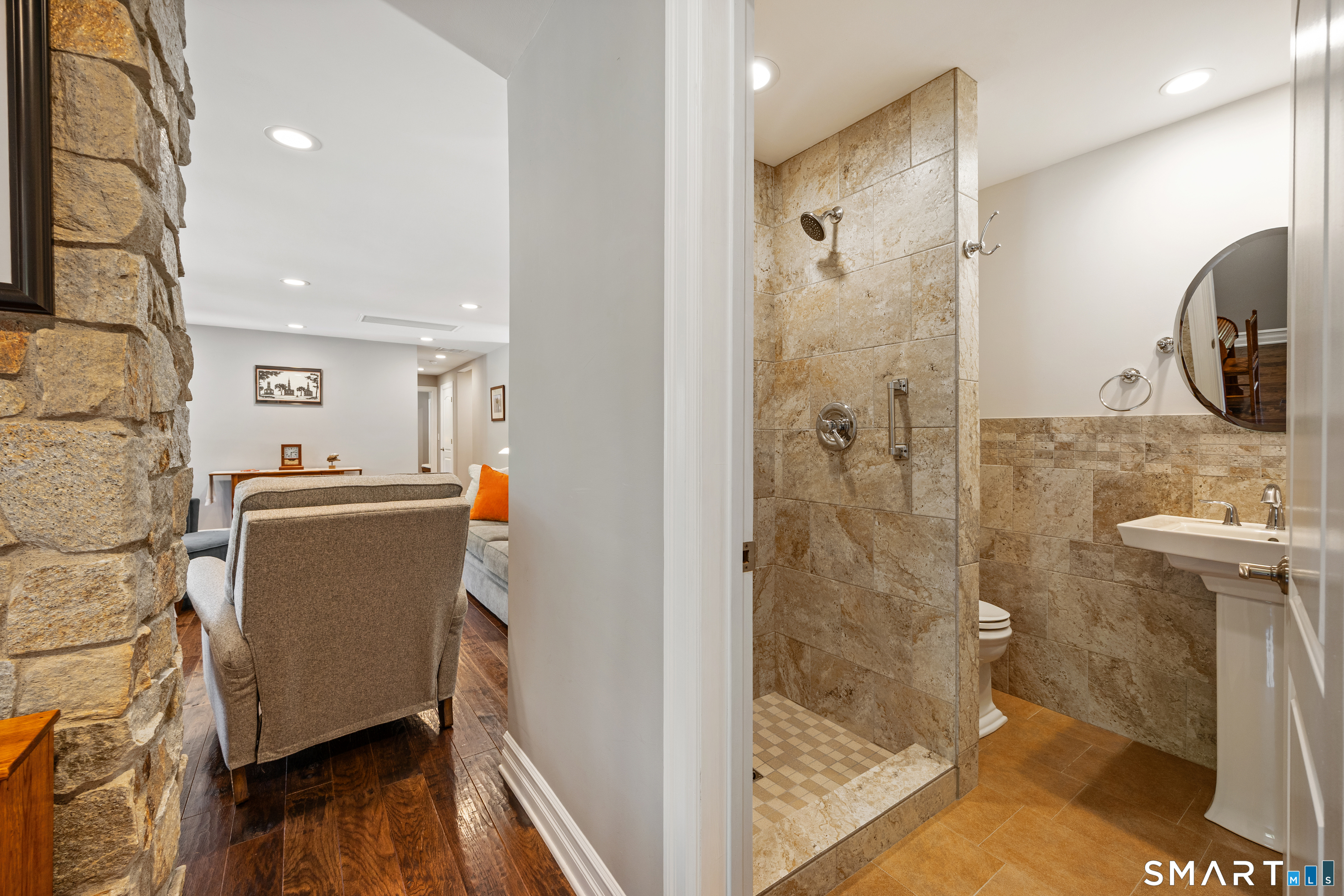202 Hill Street Hamden CT 06514