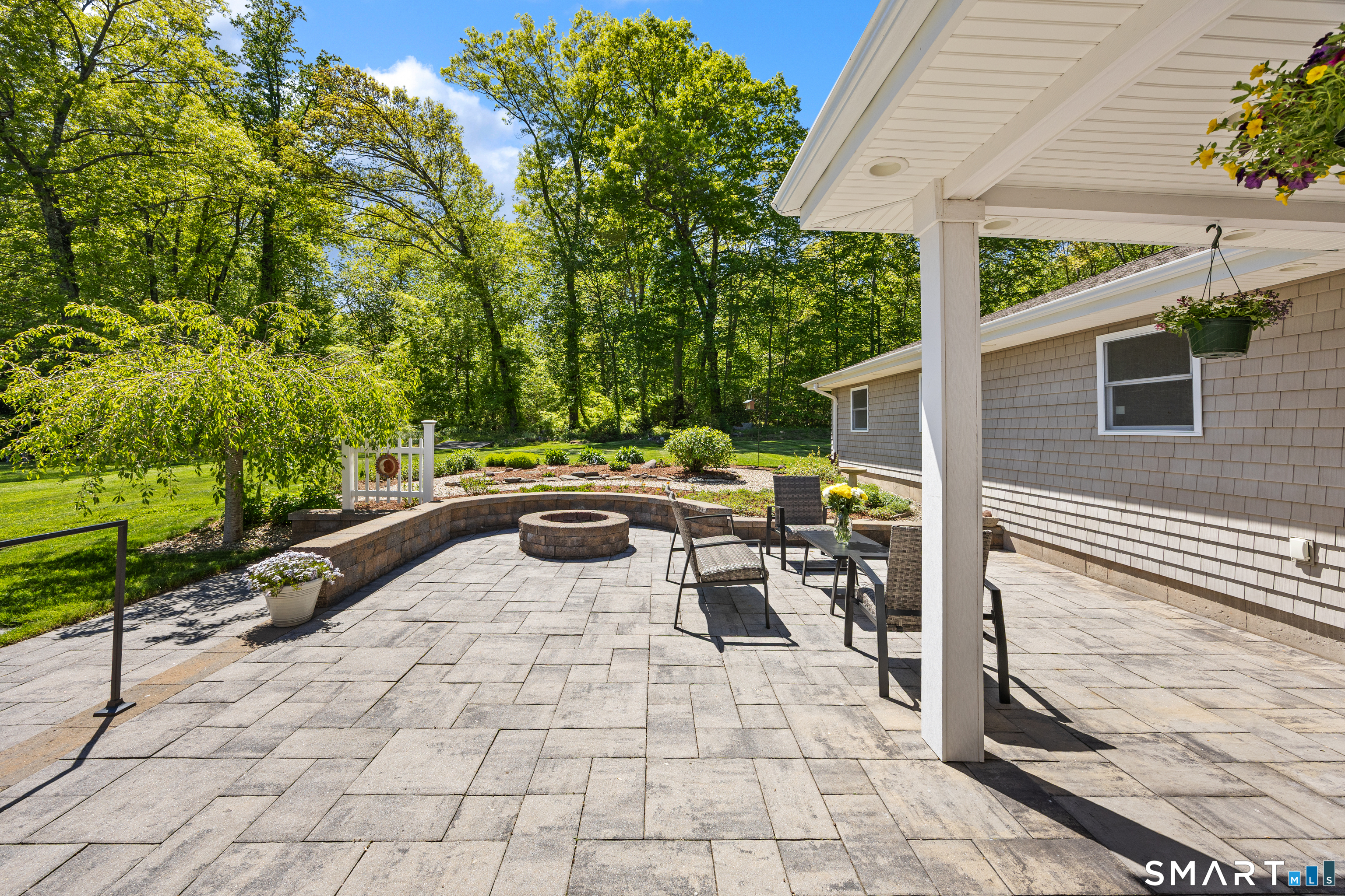 202 Hill Street Hamden CT 06514