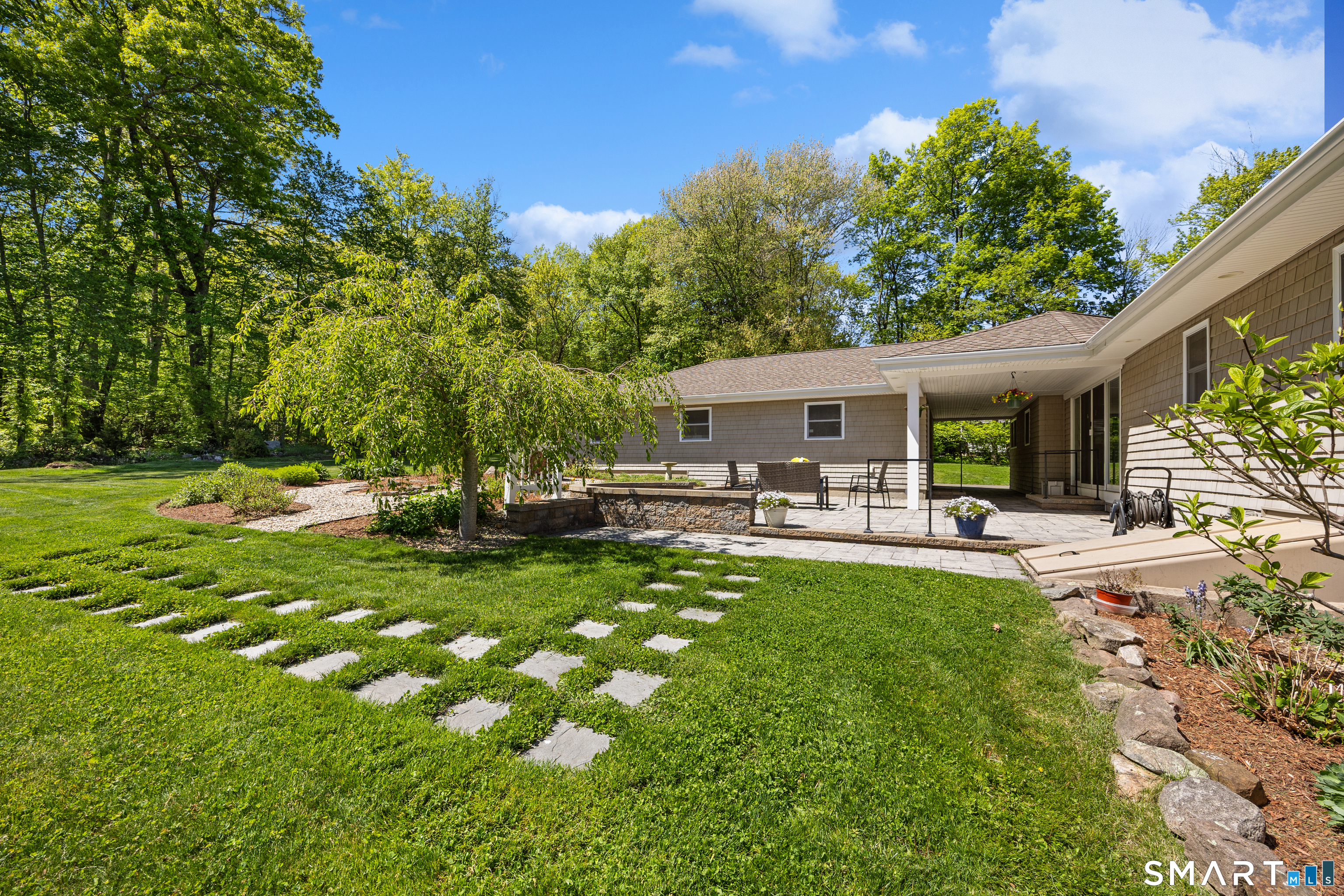 202 Hill Street Hamden CT 06514