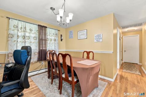 105 Dartmouth Drive East Hartford CT 06108