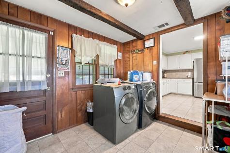 105 Dartmouth Drive East Hartford CT 06108