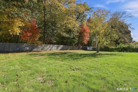 105 Dartmouth Drive East Hartford CT 06108