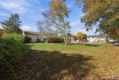 105 Dartmouth Drive East Hartford CT 06108