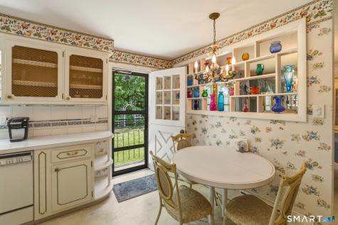 29 Glenview Drive Bristol CT 06010