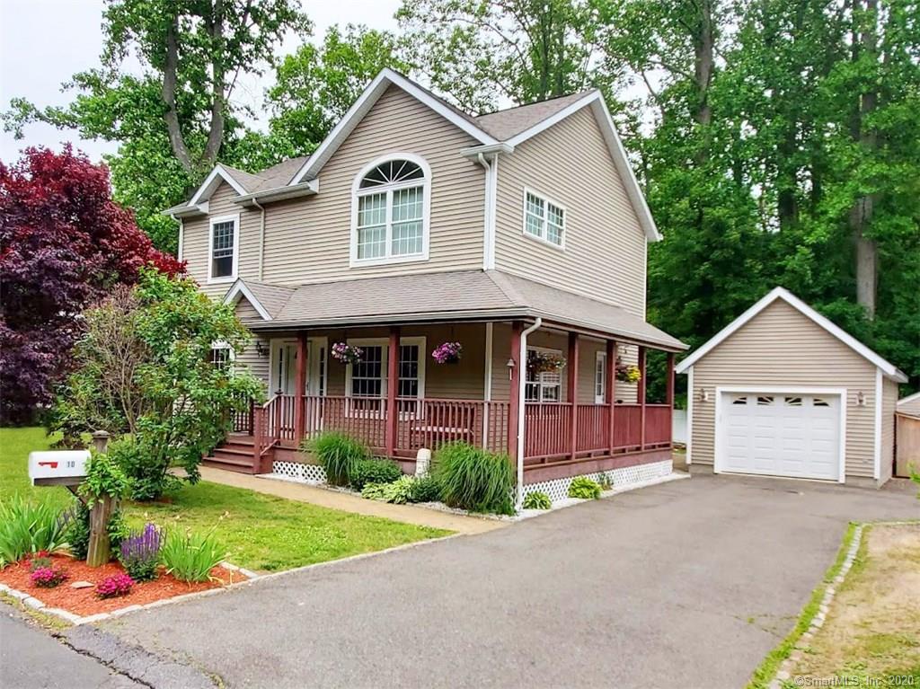 10 Lakewood Road East Hampton CT 06424