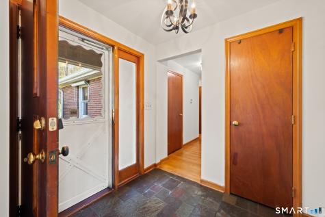 31 Grandview Terrace Portland CT 06480