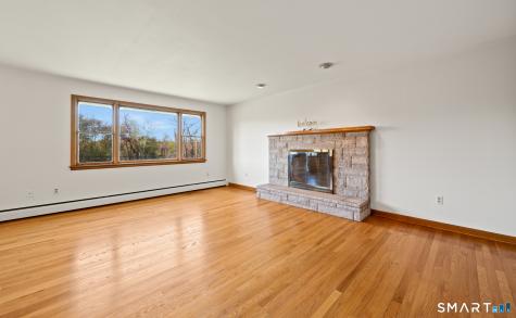 31 Grandview Terrace Portland CT 06480