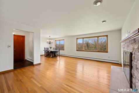 31 Grandview Terrace Portland CT 06480
