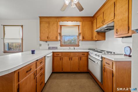 31 Grandview Terrace Portland CT 06480
