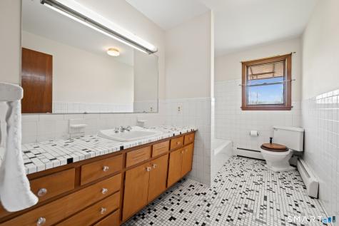 31 Grandview Terrace Portland CT 06480