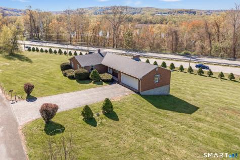 31 Grandview Terrace Portland CT 06480
