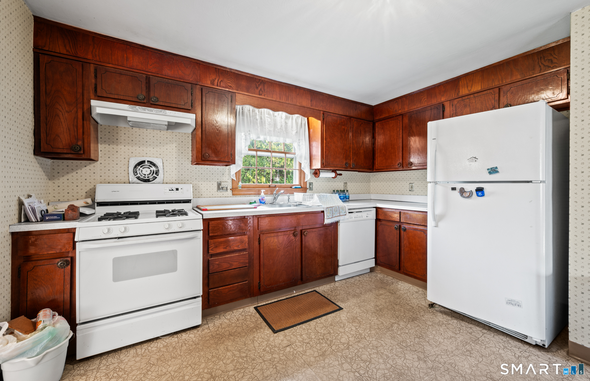 64 Manning Lane East Hartford CT 06118