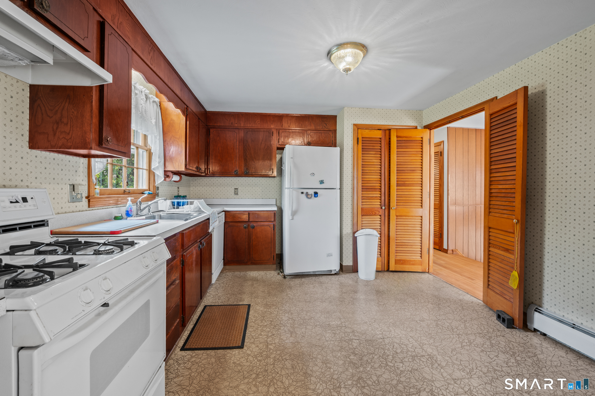 64 Manning Lane East Hartford CT 06118