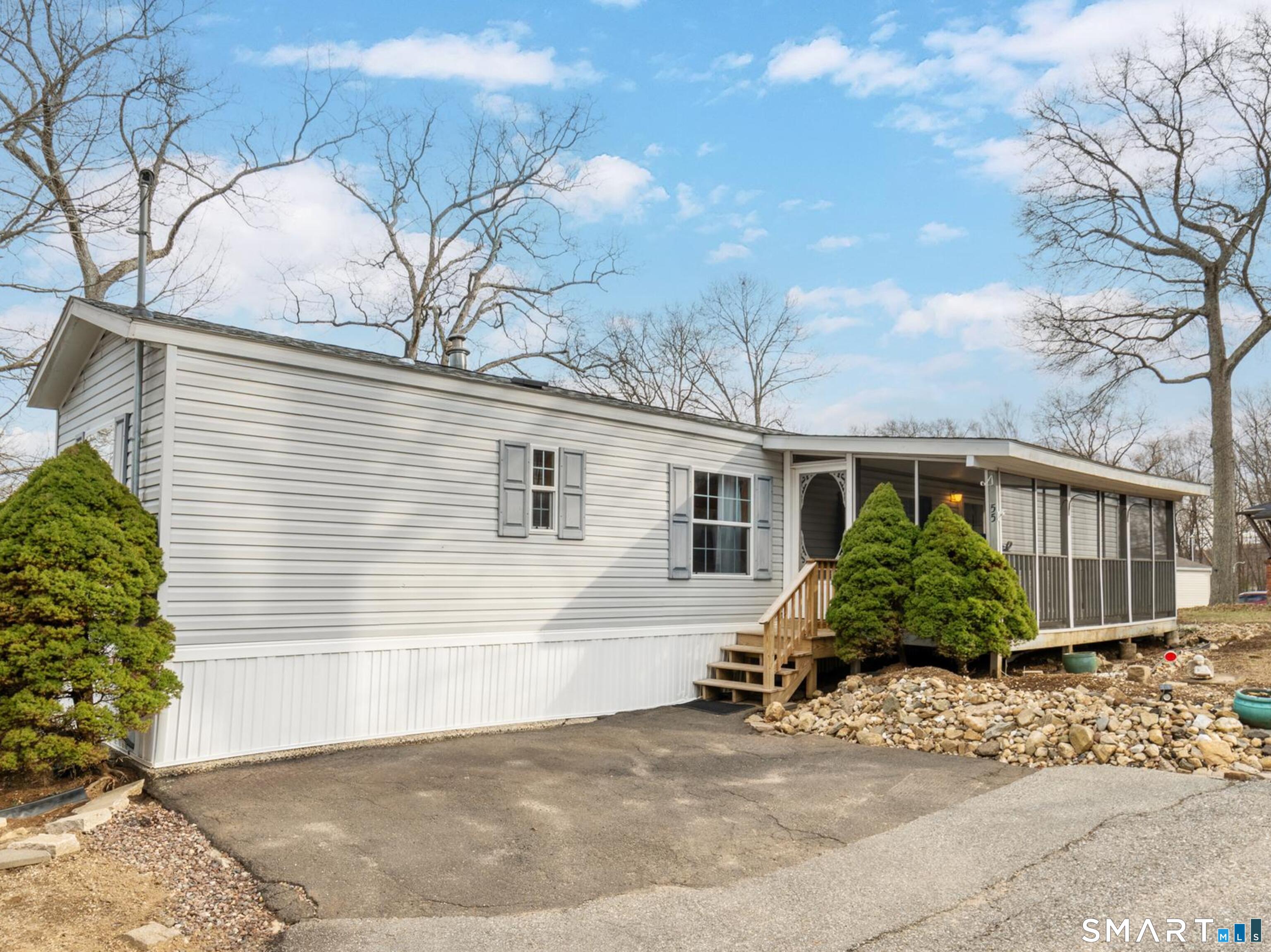 55 Mountainview Road East Hampton CT 06424