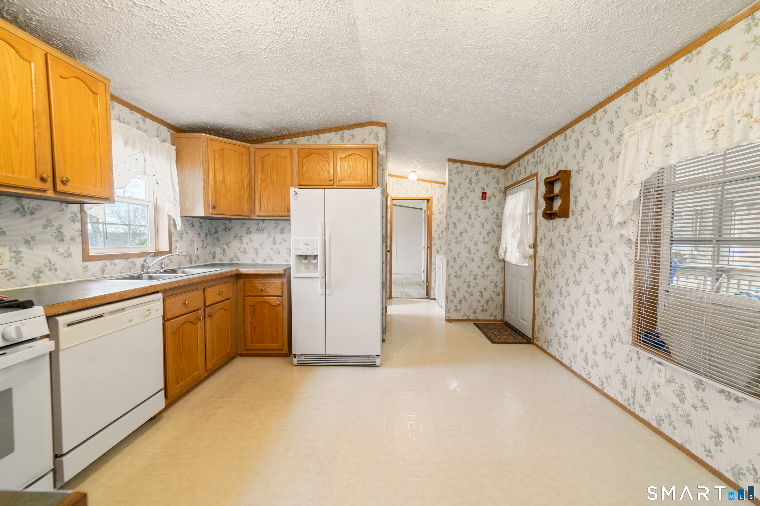 55 Mountainview Road East Hampton CT 06424