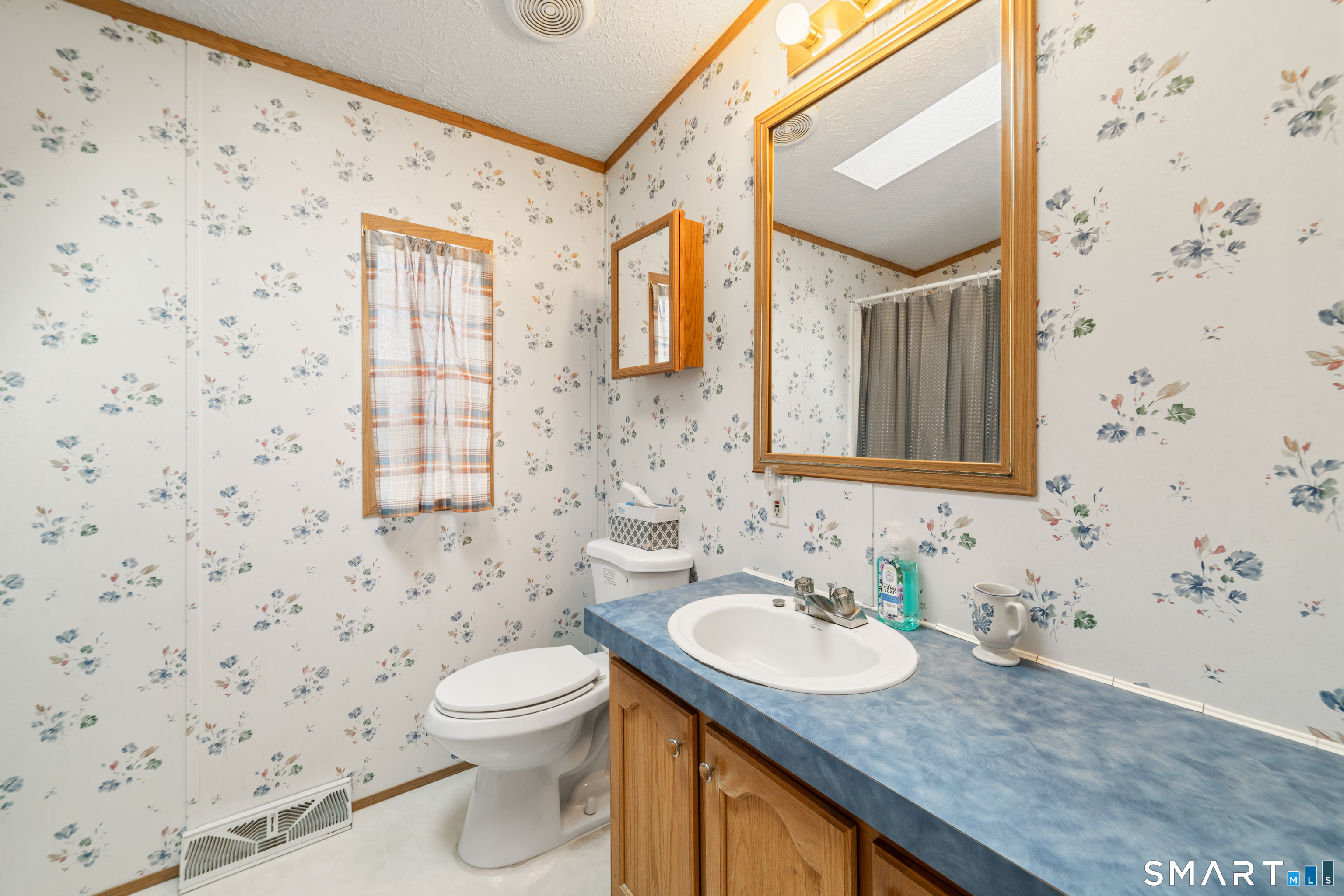 55 Mountainview Road East Hampton CT 06424