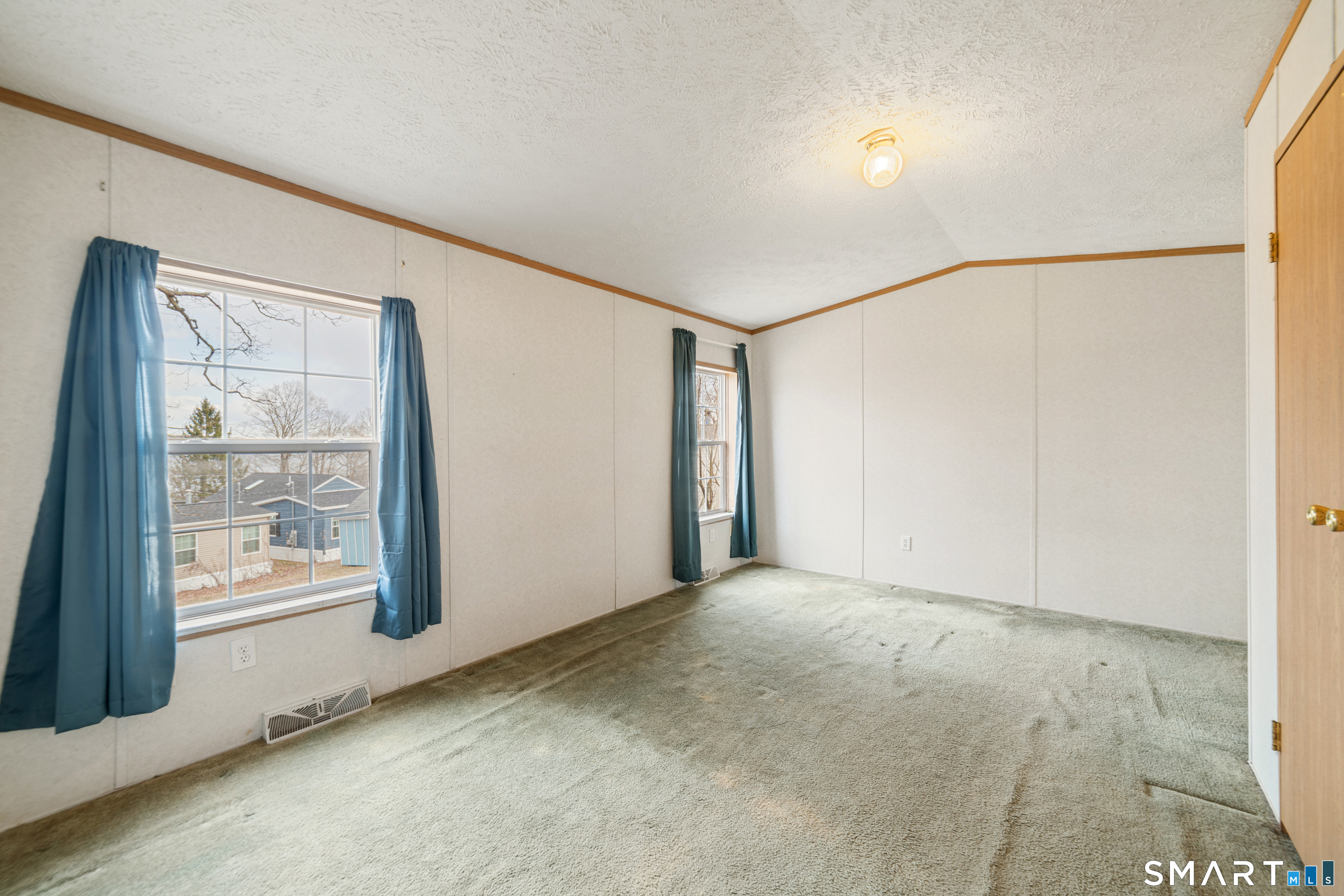 55 Mountainview Road East Hampton CT 06424