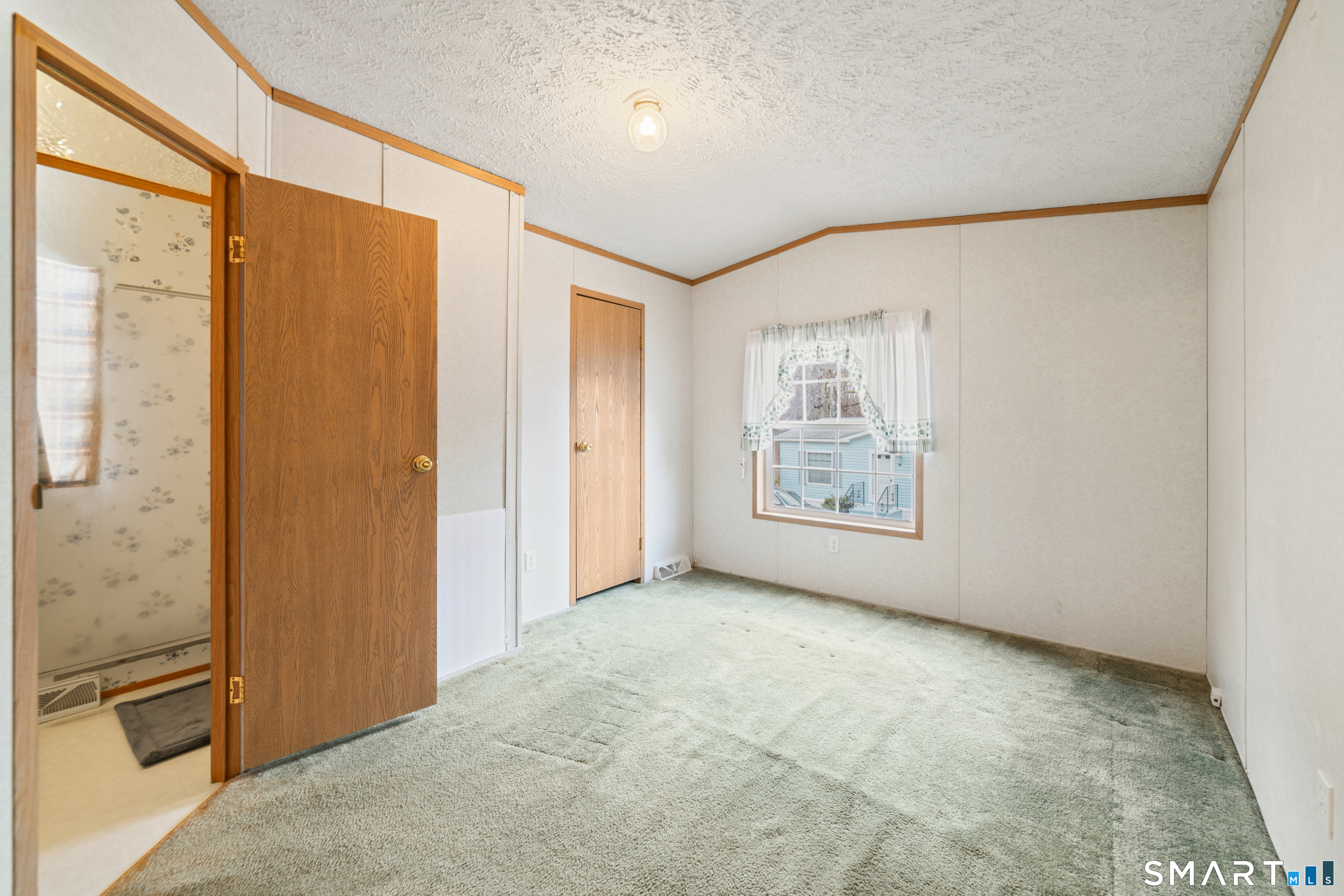 55 Mountainview Road East Hampton CT 06424