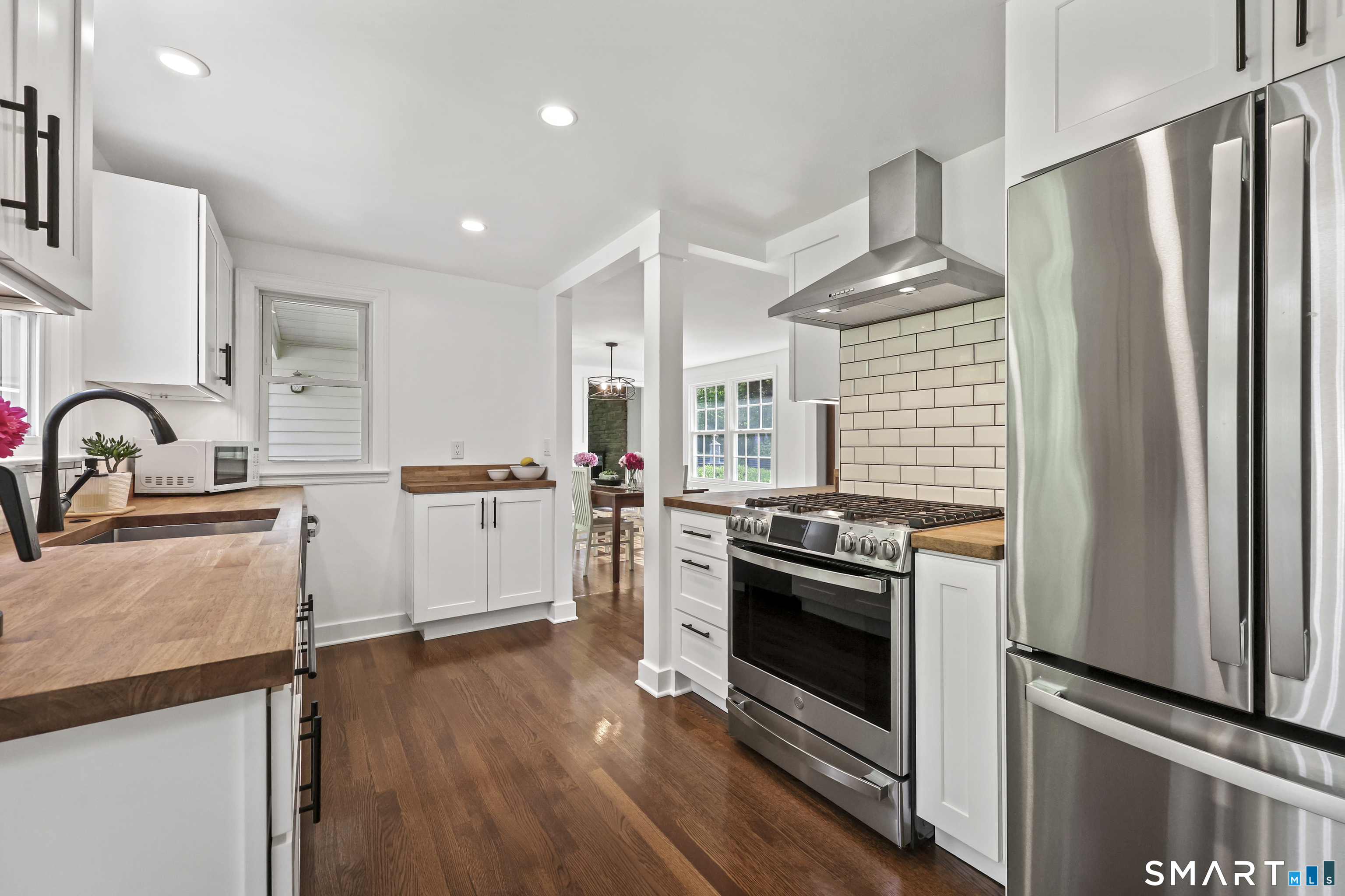 380 Lovely Street Avon CT 06001