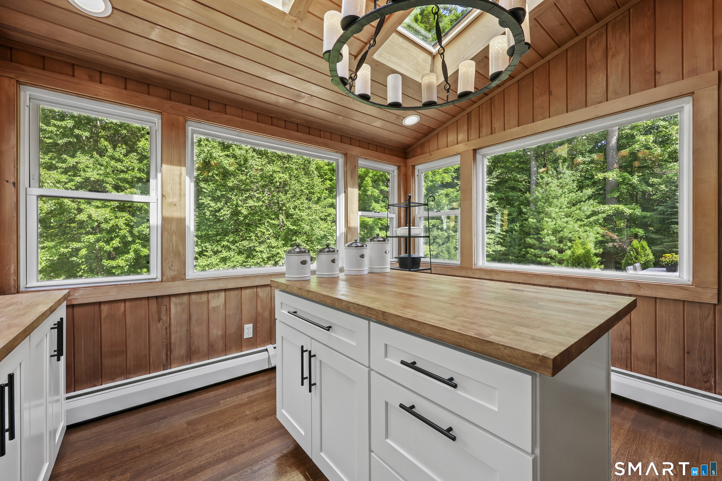 380 Lovely Street Avon CT 06001