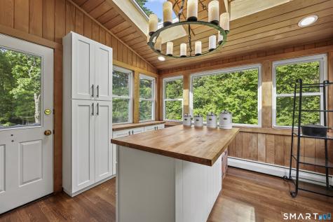 380 Lovely Street Avon CT 06001