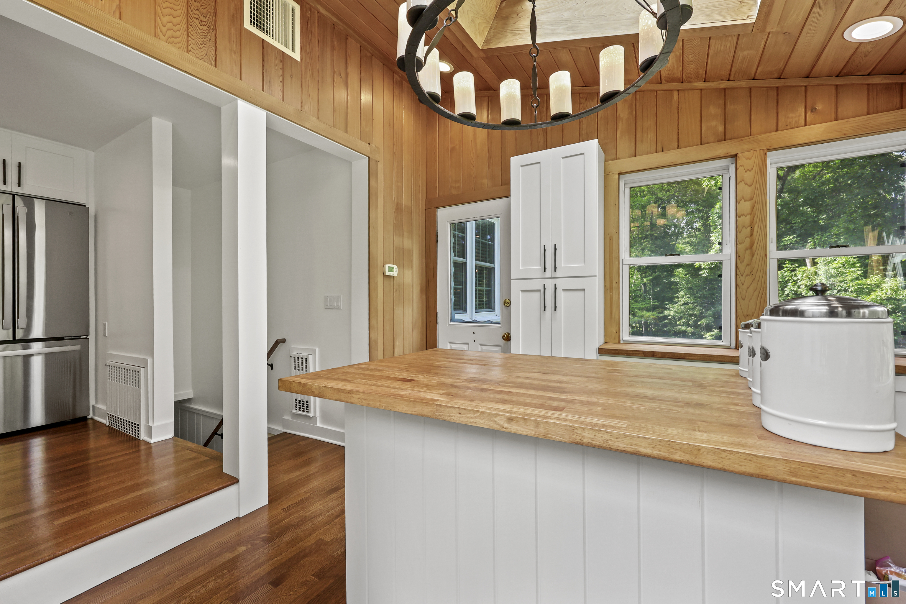 380 Lovely Street Avon CT 06001