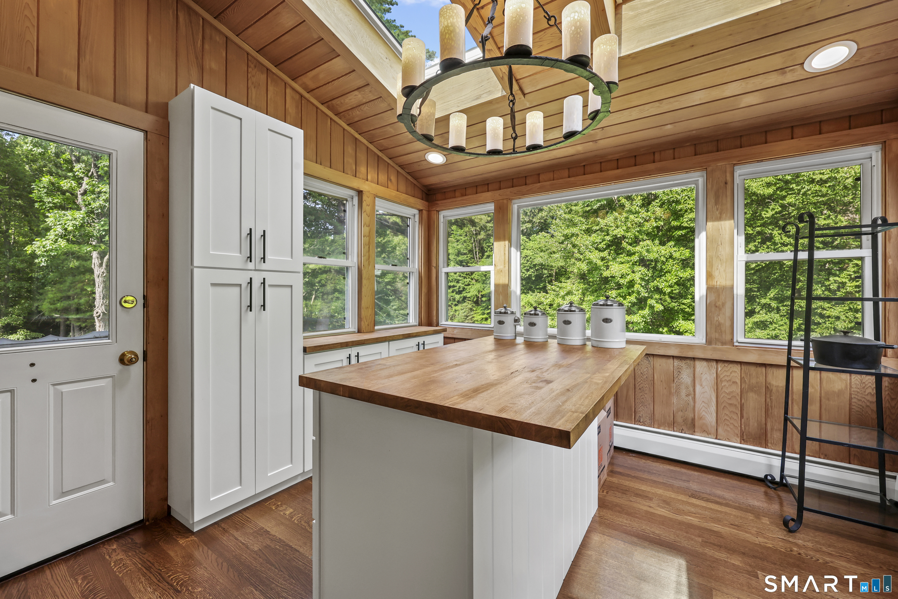 380 Lovely Street Avon CT 06001