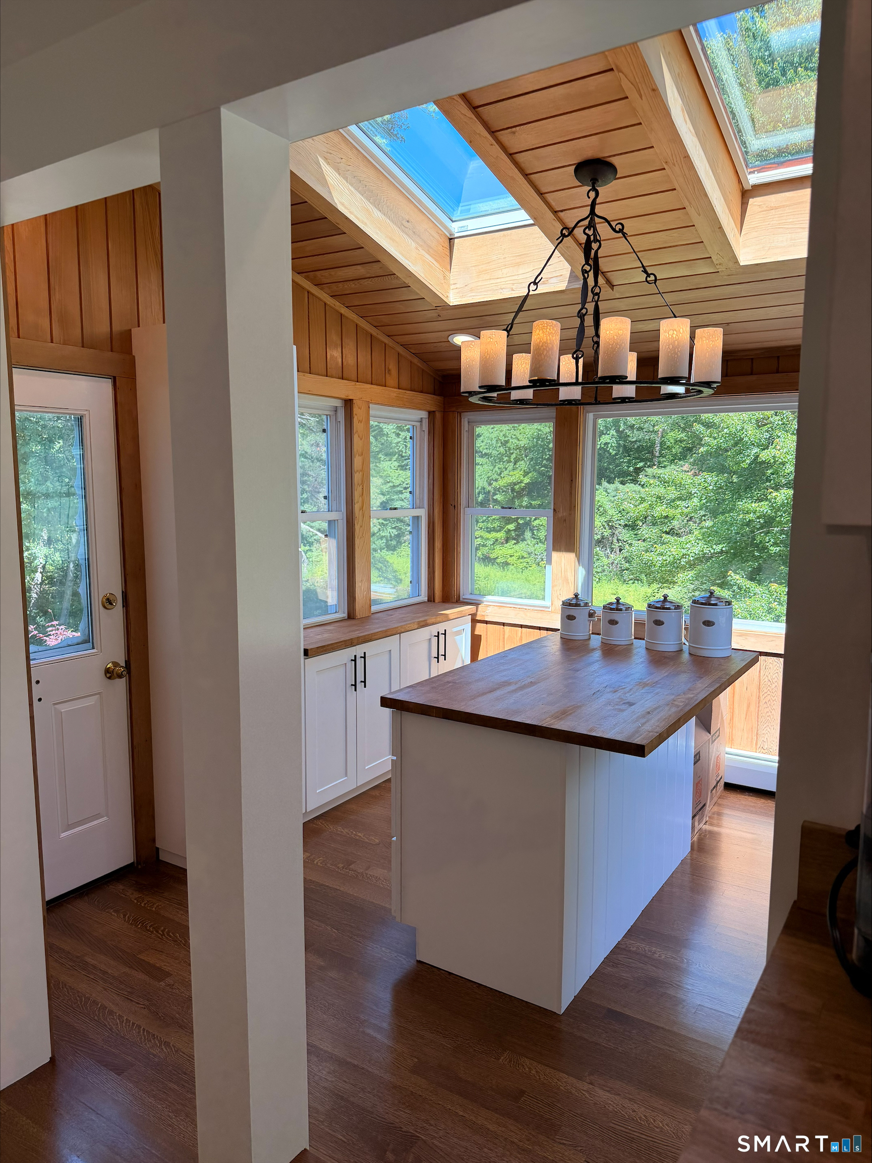 380 Lovely Street Avon CT 06001
