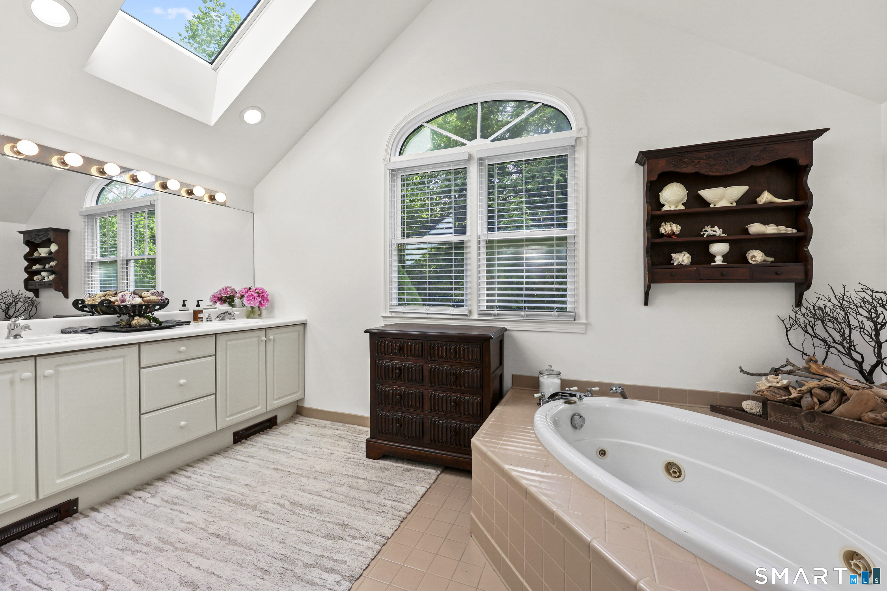 380 Lovely Street Avon CT 06001